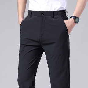 Calça Social Masculina Alfaiataria Finn Graham,  calça social masculina finn graham, alfaiataria masculina, calça social, moda masculina, elegância masculina, estilo clássico, alfaiataria moderna, roupa social, calça elegante, roupa masculina, alfaiataria premium, moda alfaiataria, calça de qualidade, estilo refinado, roupa formal, calça sofisticada, tendência masculina, peça de vestuário, calça premium, moda refinada.